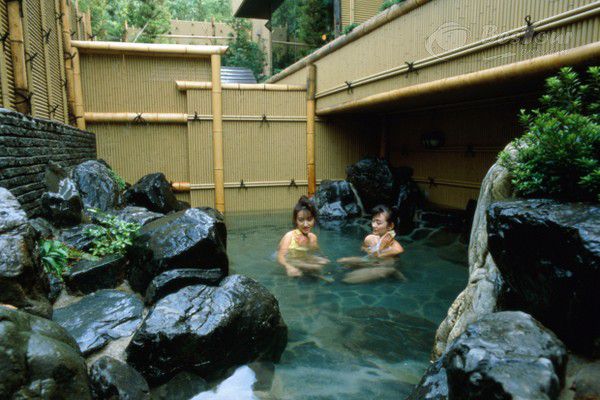 suoi khoang nong onsen