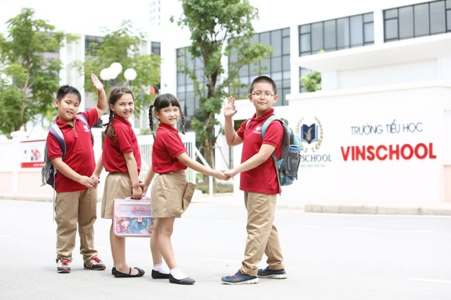 Tìm hiểu chi tiết hệ thống trường học liên cấp Vinschool tại Vinhomes Royal Island