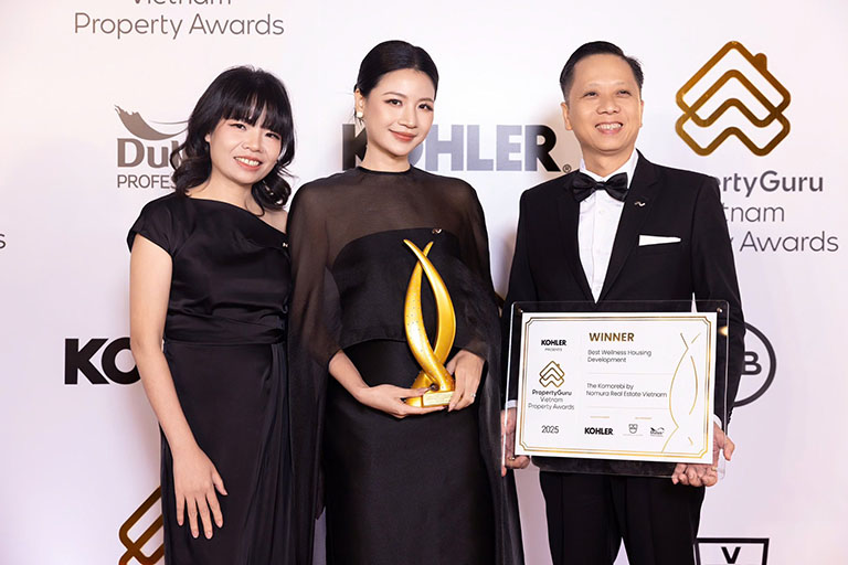 phan khu miyabi va komorebi gianh giai thuong danh gia 1