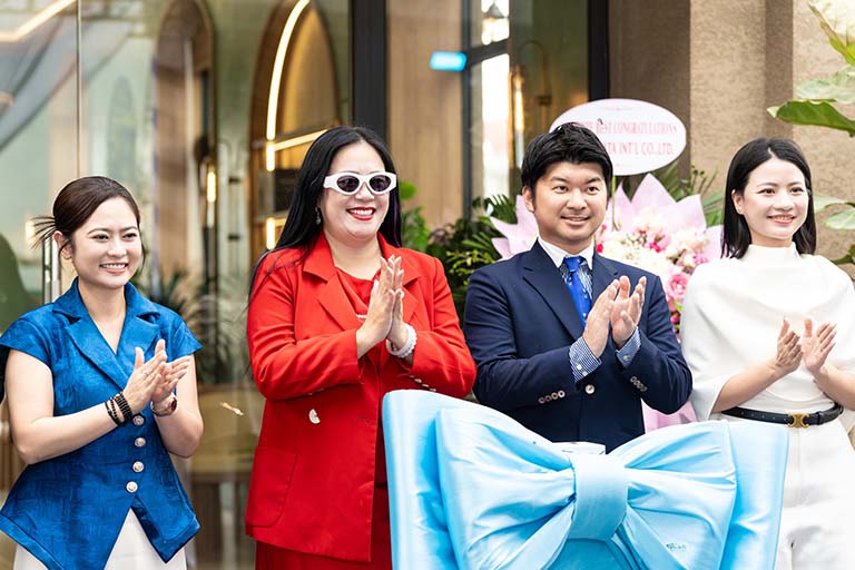 su kien ra mat nha mau isla bella 2