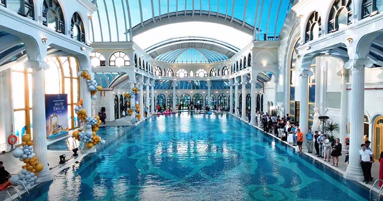 be boi pha le bon mua vinhomes royal island 4