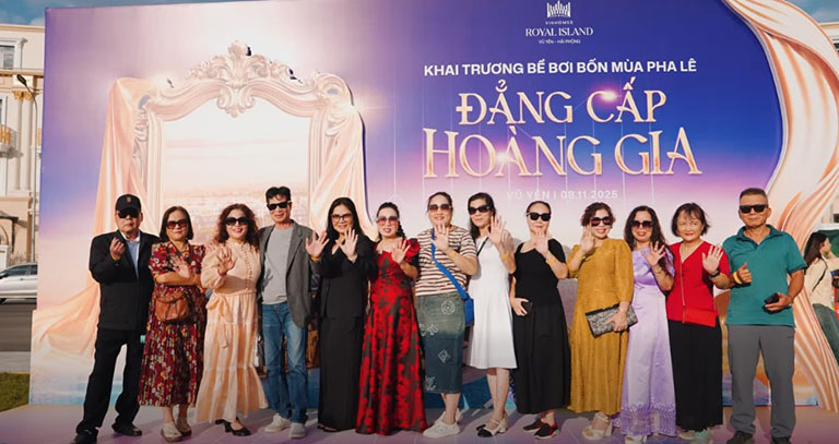 KHÁM PHÁ BỂ BƠI PHA LÊ: Bốn mùa tận hưởng mọi khoảnh khắc trong xanh 7 be boi pha le bon mua vinhomes royal island 5