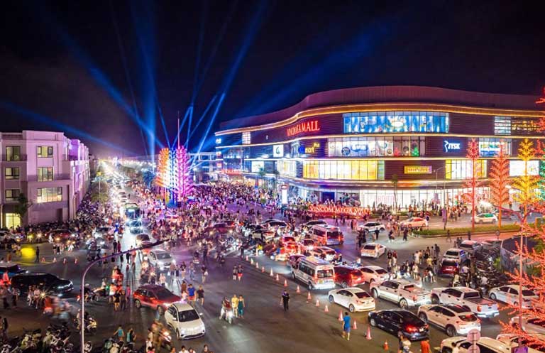 vincom mega mall vinhomes royal island 17