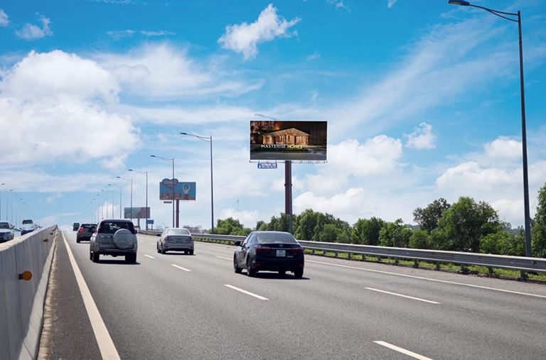 dot pha ha tang khai mo thinh vuong o vinhomes royal island 5