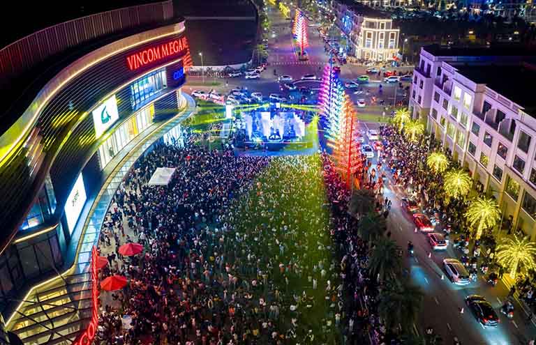 THE ROYAL WONDERLAND: THÁNG 12 BÙNG NỔ VỚI LỄ HỘI KHÔNG NGỦ! 16 the royal wonderland le hoi giang sinh 14