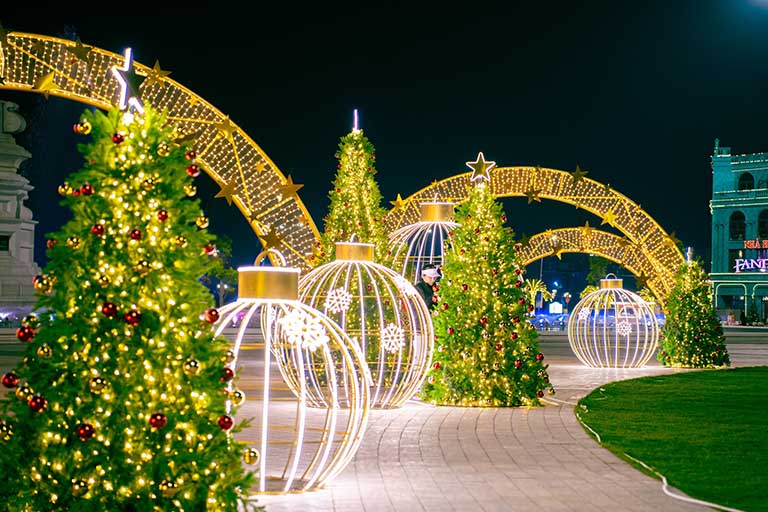 THE ROYAL WONDERLAND: THÁNG 12 BÙNG NỔ VỚI LỄ HỘI KHÔNG NGỦ! 7 the royal wonderland le hoi giang sinh 7